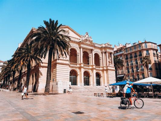 Toulon: illustration