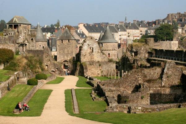 Jardin du Château de Fougères