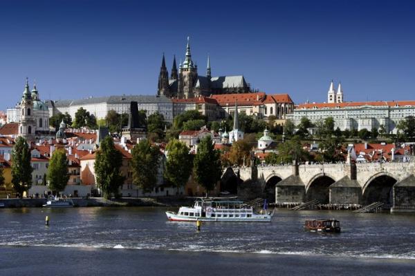 Vue aérienne du Château de Prague