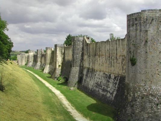 Provins