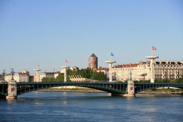 Vue de Lyon et du Rhône