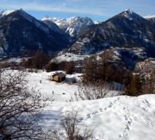 Traces de pas dans la neige de Briancon