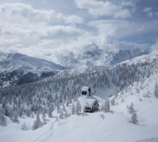 Maisons sous la neige de Montgenevre