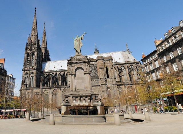 La Cathédrale de Clermont-Ferrand