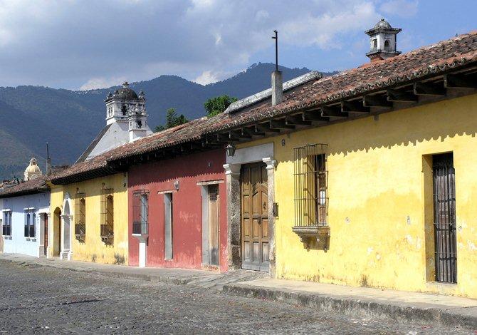 Maisons colorées d'Antigua