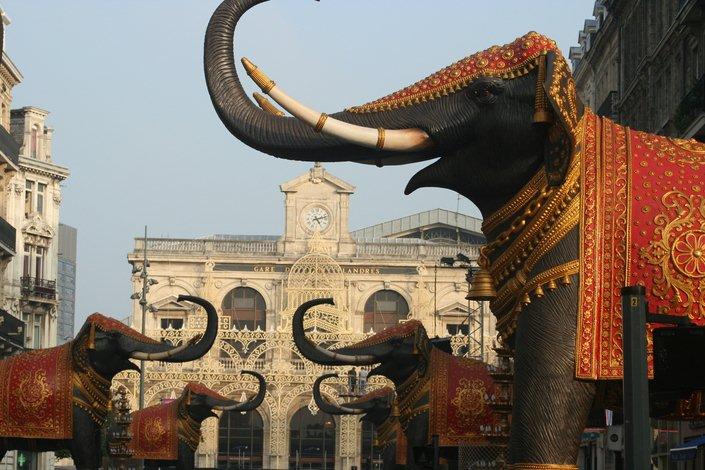 Les gigantesques éléphants de l'évènement Lille 3000