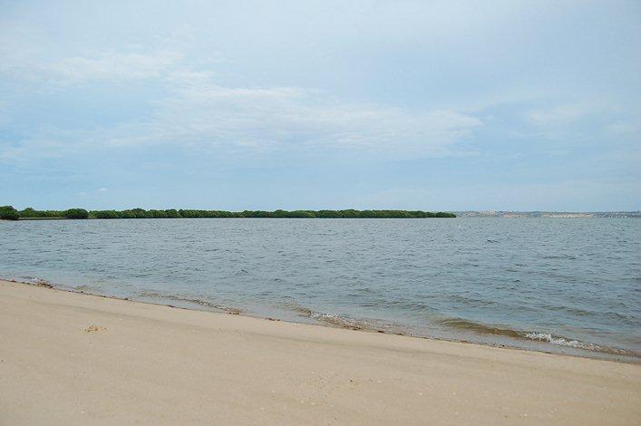 L'océan Atlantique vu depuis une plage angolaise