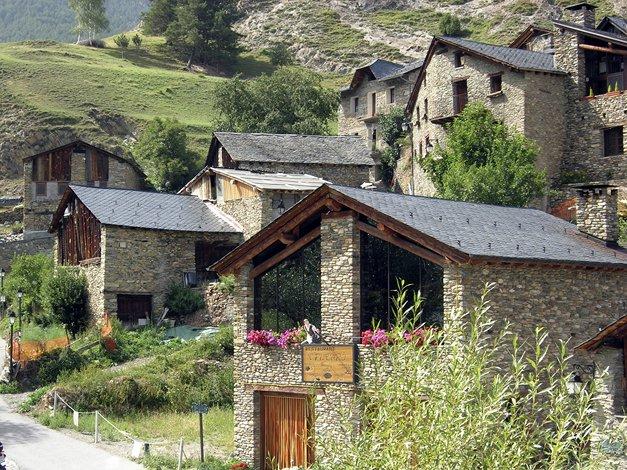 Petit village typique d'Andorre