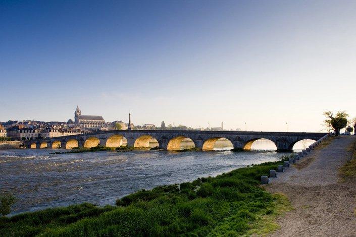 Pont sur la Loire à Blois