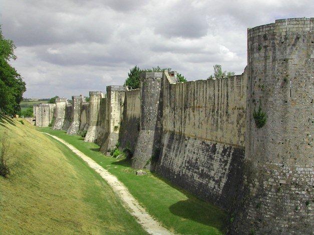 Provins